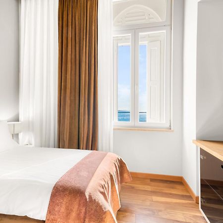 Hotel Dua Residence Poreč Exteriör bild