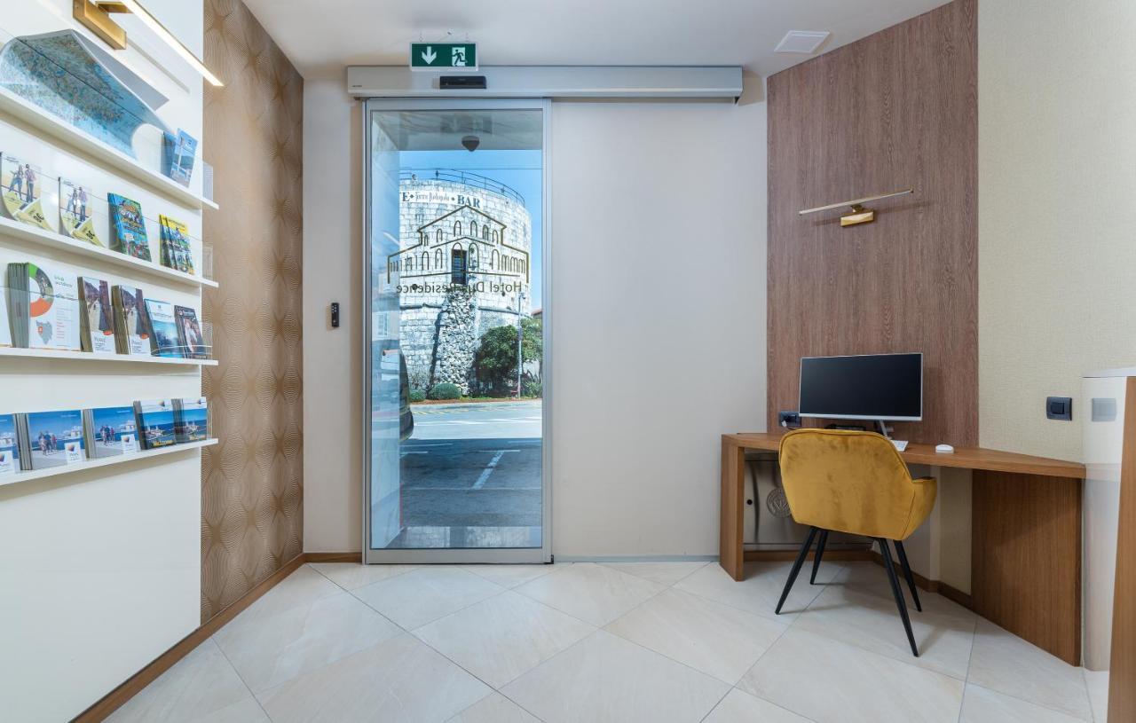Hotel Dua Residence Poreč Exteriör bild