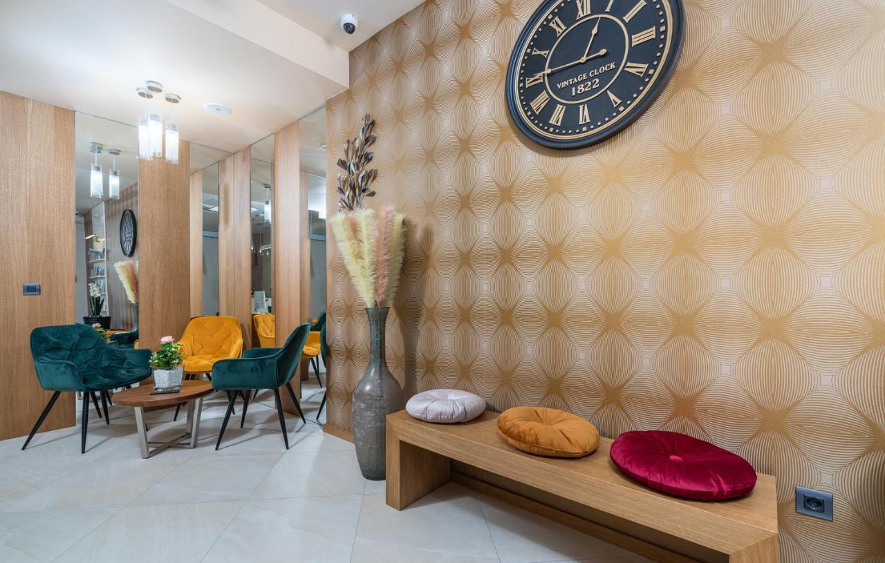 Hotel Dua Residence Poreč Exteriör bild