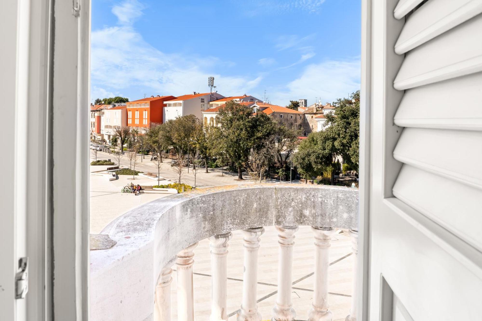 Hotel Dua Residence Poreč Exteriör bild